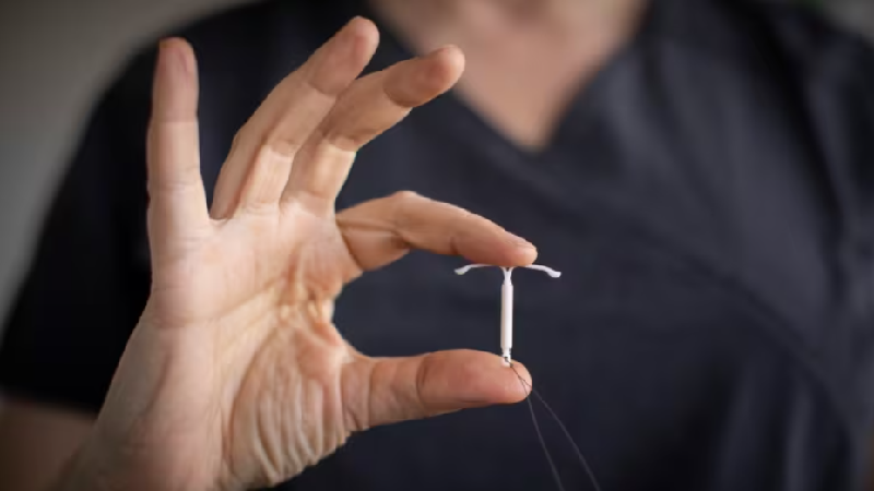 متخصص زنان بجنورد | گذاشتن IUD
