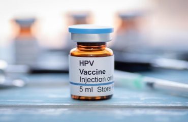 متخصص زنان بجنورد | چه کسی باید با واکسن HPV واکسینه شود؟