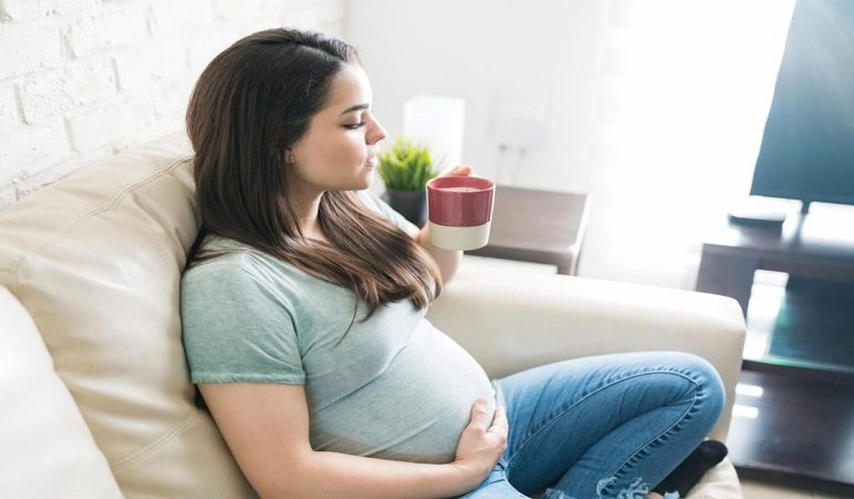 متخصص زنان بجنورد | آیا قهوه بدون کافئین در بارداری مجاز است؟ .