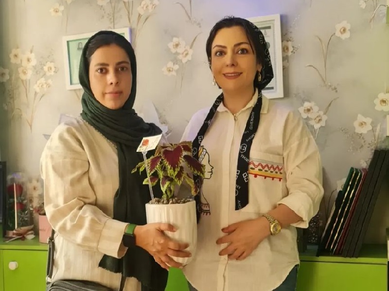 متخصص زنان بجنورد | رضایت خانم حشمتی راد از مراقبت های دوران بارداری 