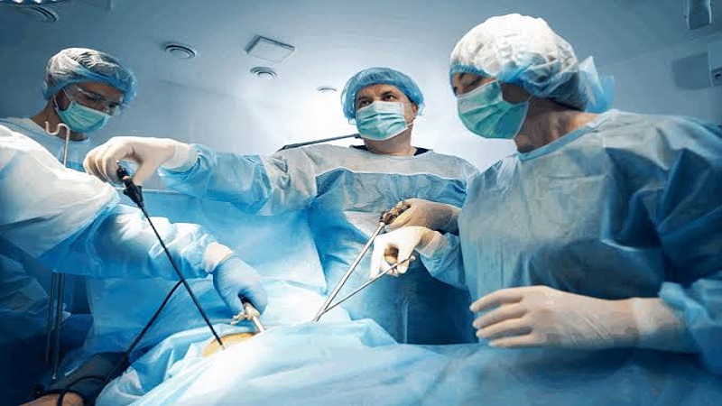 مدیریت عوارض لاپاراسکوپی؛ از درد شانه ناشی از گاز تا پیگیری‌های لازم